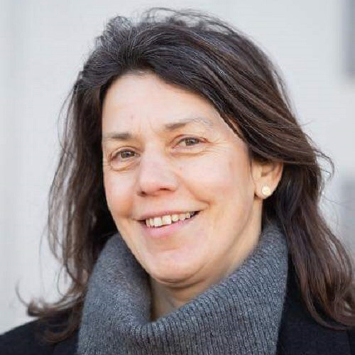  Anita Gth